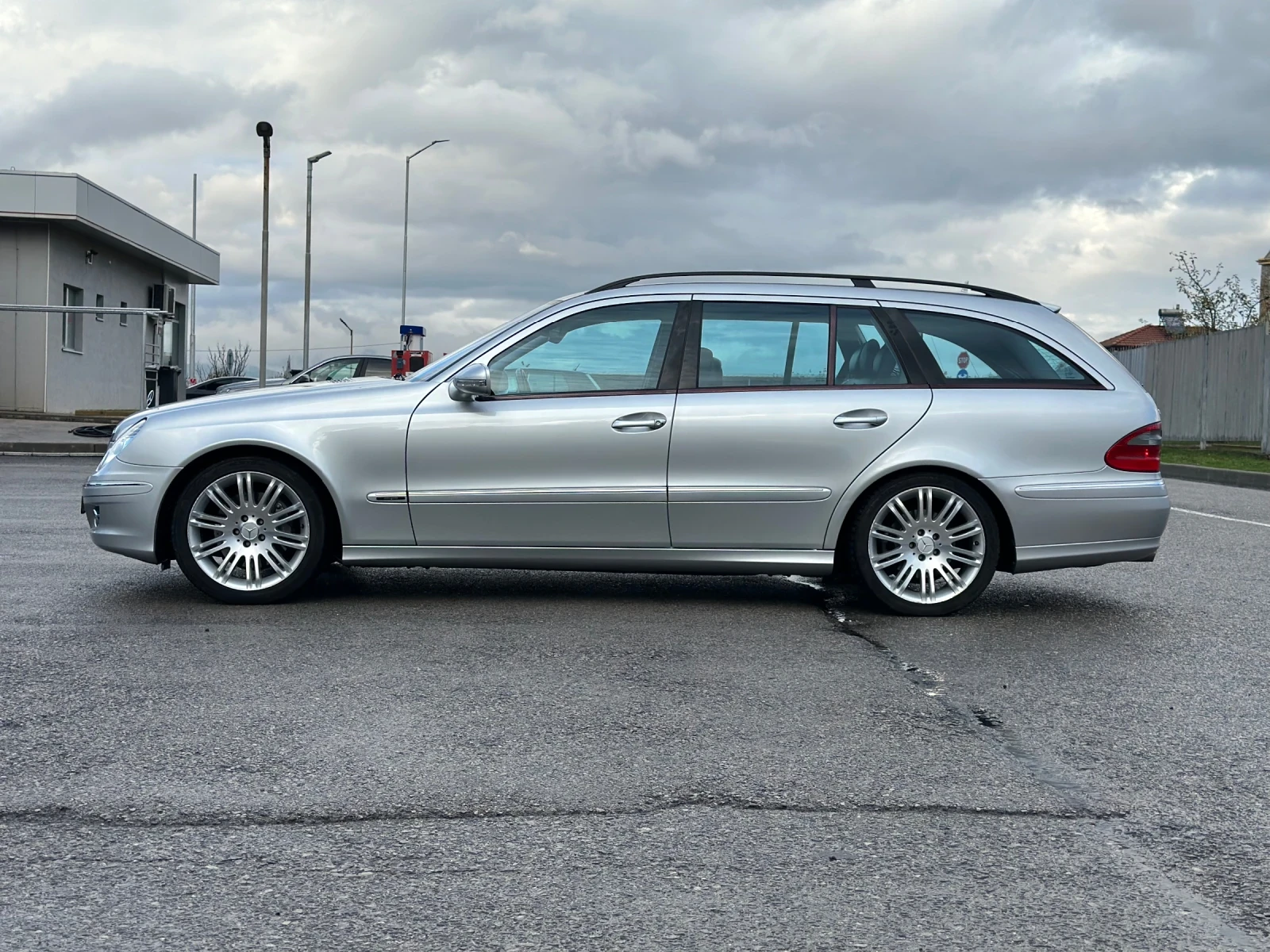 Mercedes-Benz E 320 EVO SPORT - изображение 7