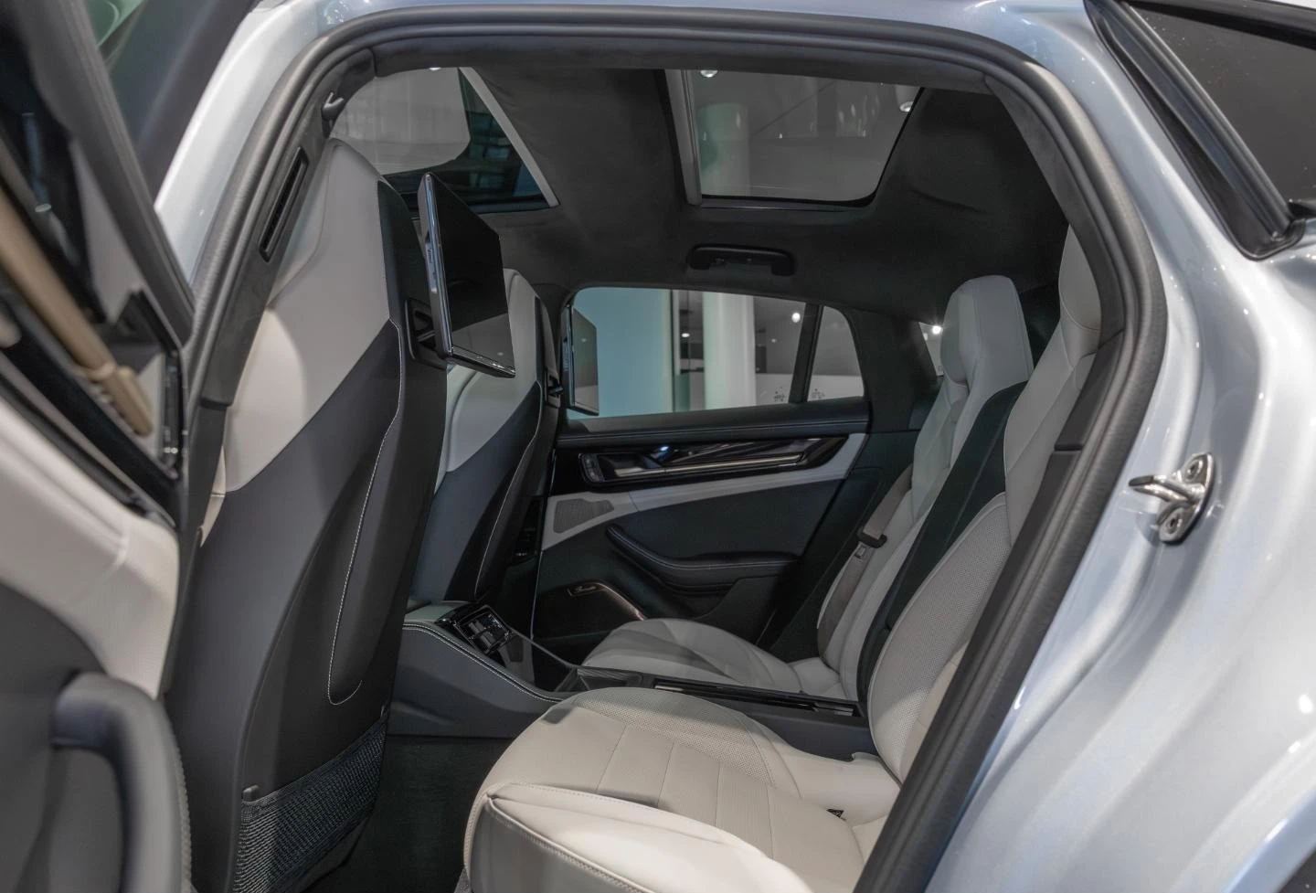 Porsche Panamera TURBO S E-HYBRID/FACELIFT/CERAMIC/CARBON/TV/BURM/ | Mobile.bg � ����������� 15