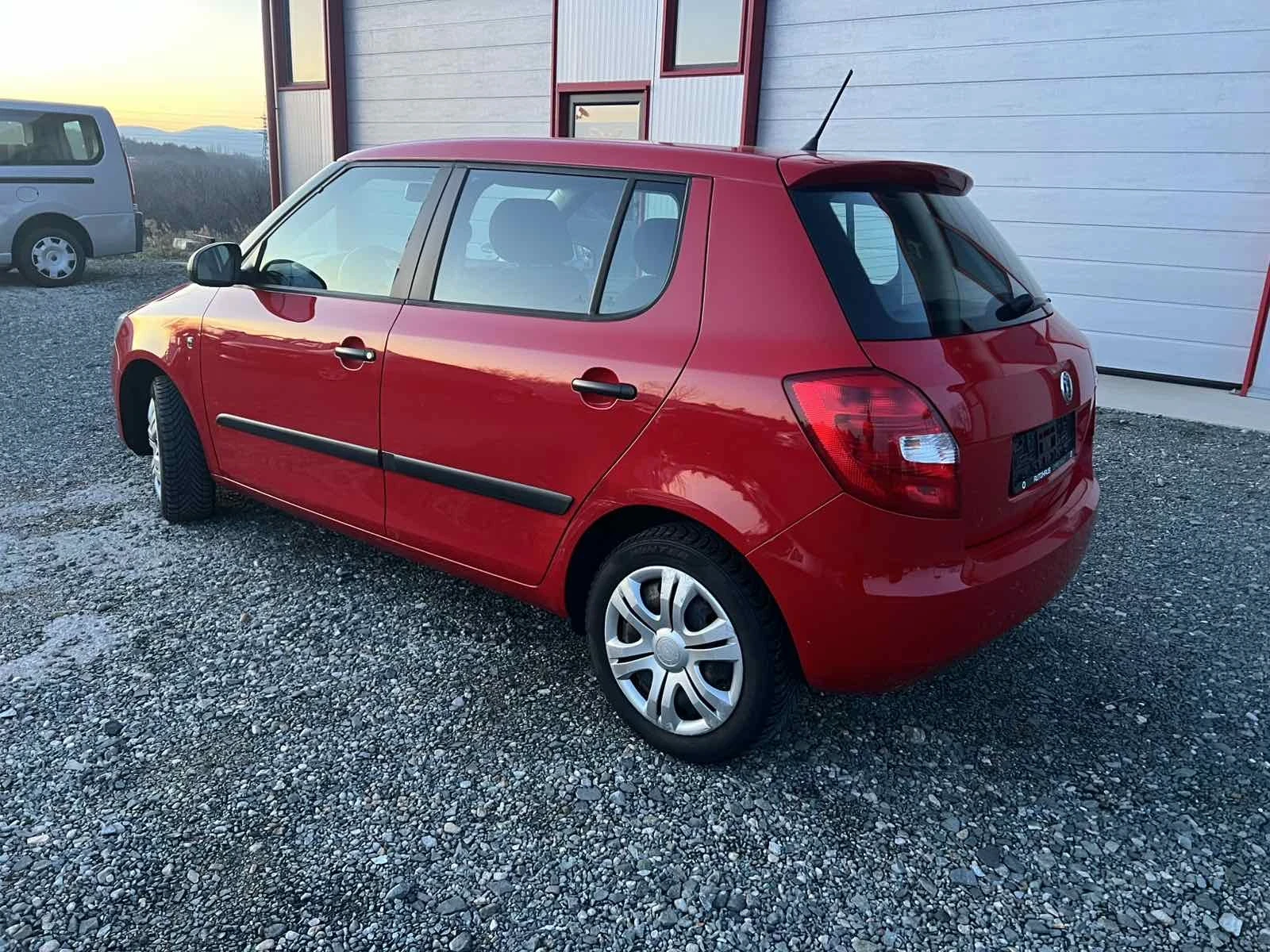 Skoda Fabia * 1.2i* 60HP* FACELIFT* EU5*  | Mobile.bg � ����������� 7