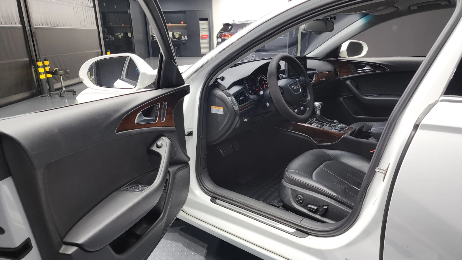 Audi A6 3.0TDI Quattro autogeorge.com | Mobile.bg � ����������� 9