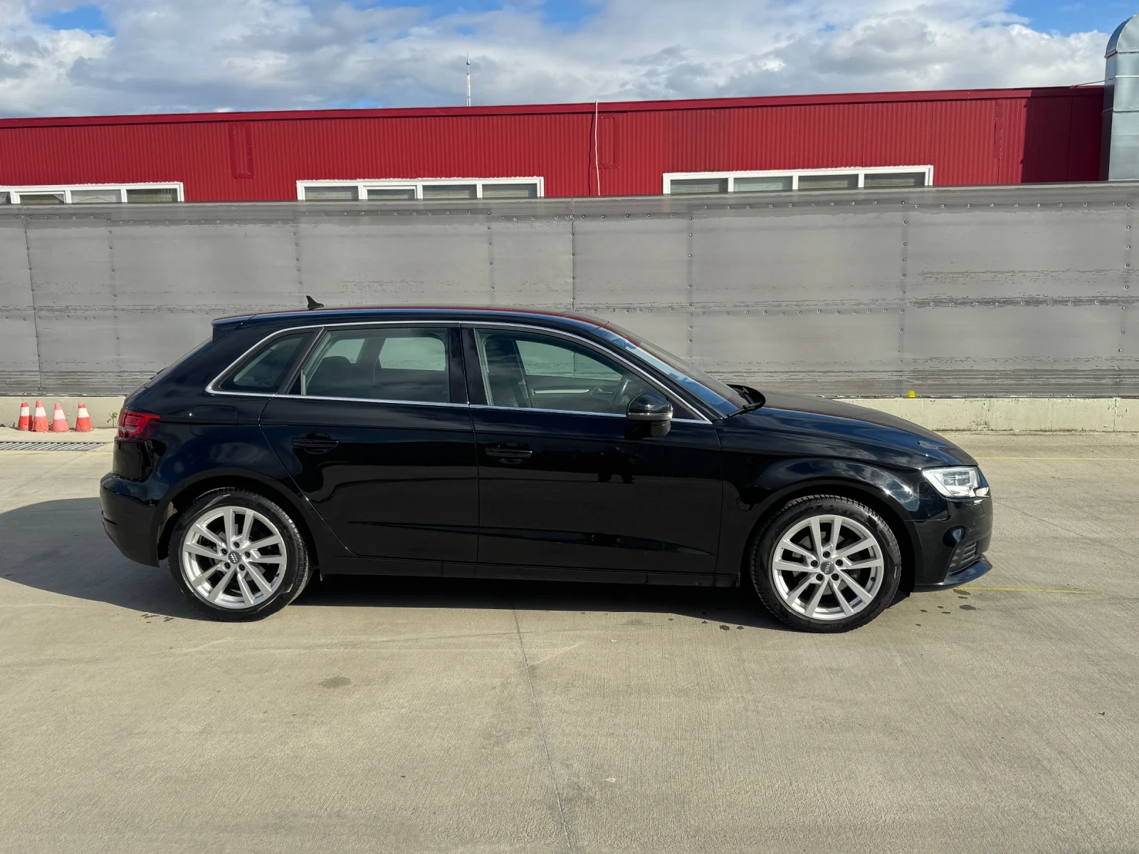 Audi A3 1.6TDI facelift Sportback - Пълна Сервизна История - изображение 5