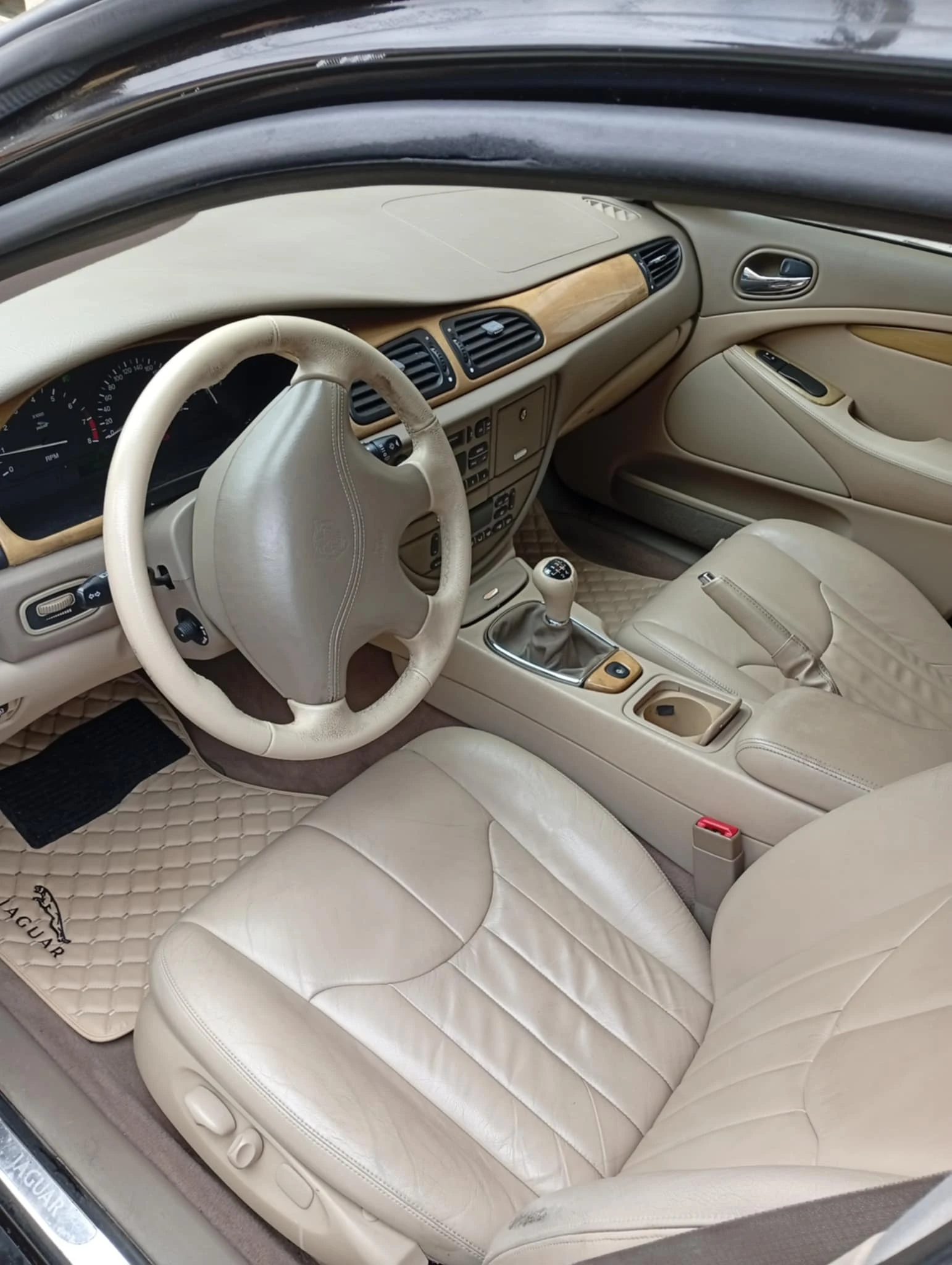 Jaguar S-type  - изображение 4