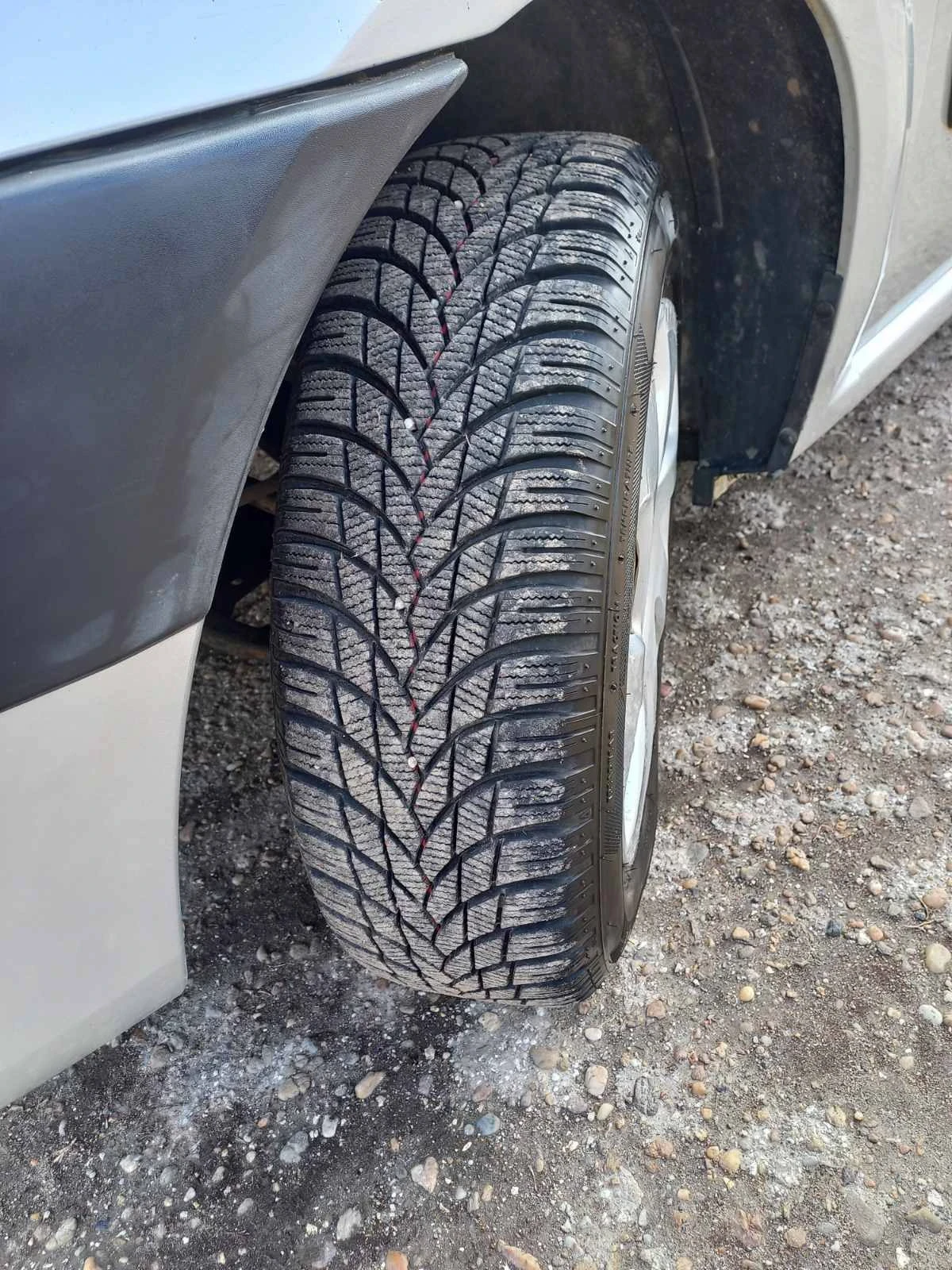 Dacia Logan, снимка 5 - Автомобили и джипове - 53726703