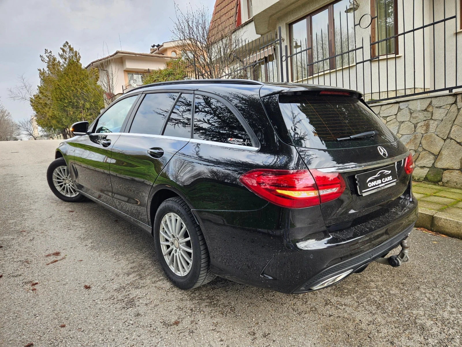 Mercedes-Benz C 180 d /AMG LINE/7G-TRONIC PLUS/DISTRONIC/CARBON/F1, снимка 7 - Автомобили и джипове - 53960841