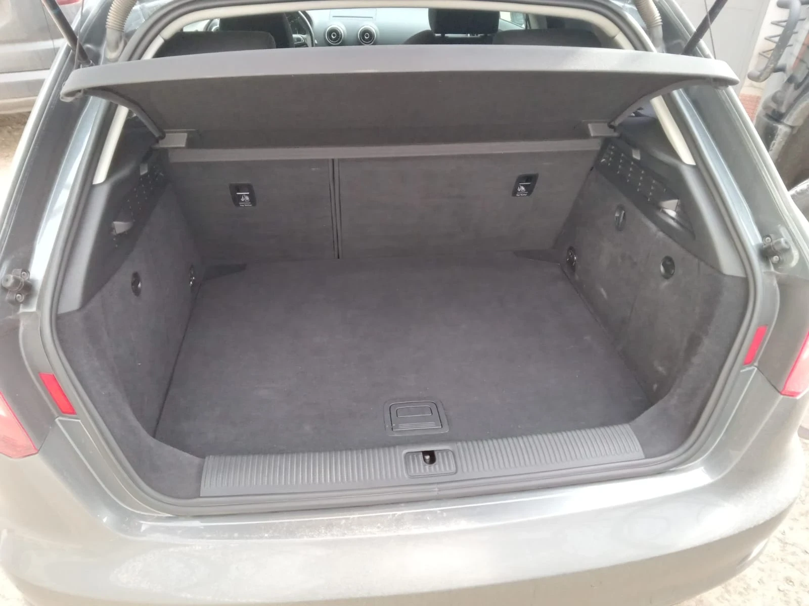 Audi A3 G-tron 1.4 TFSI, снимка 13 - Автомобили и джипове - 54100053