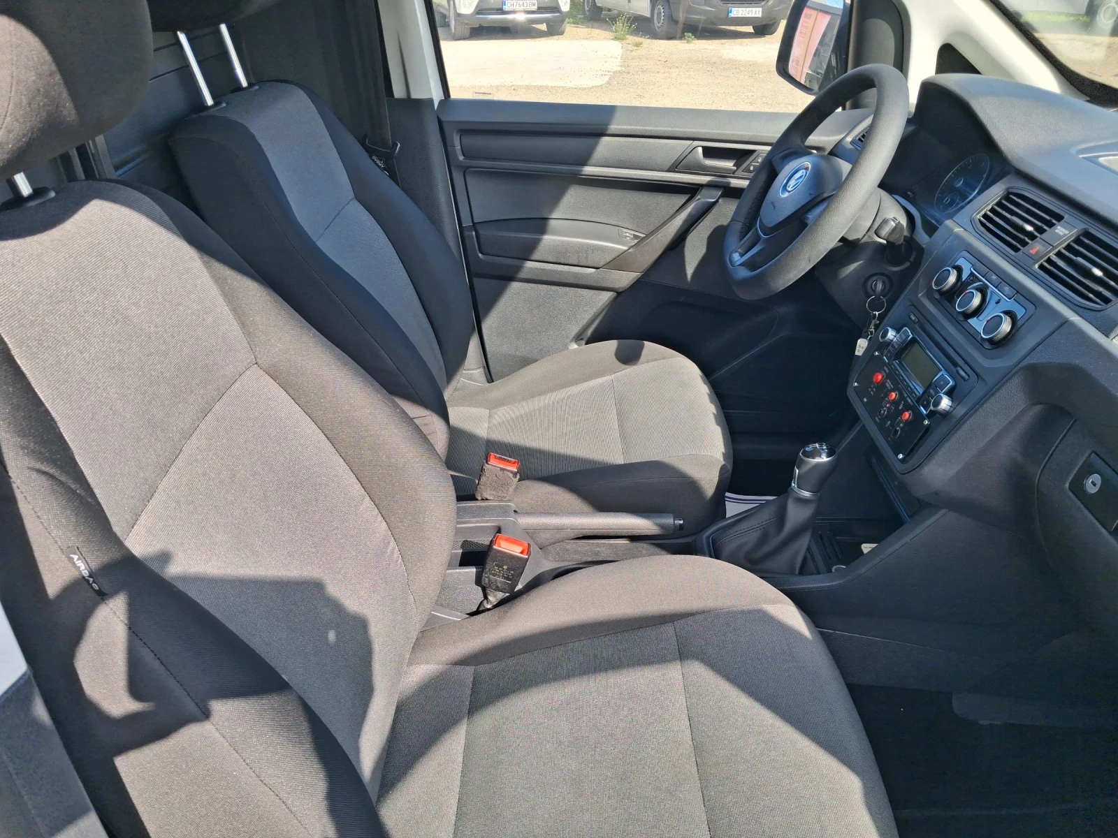 VW Caddy 2.0 , 102 к.с , климатик , 2 бр. налични, снимка 14 - Автомобили и джипове - 54146923