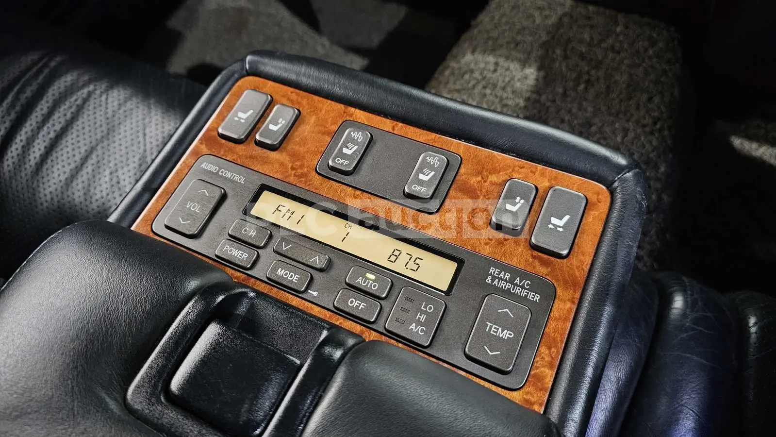 Lexus LS, снимка 15 - Автомобили и джипове - 54207271