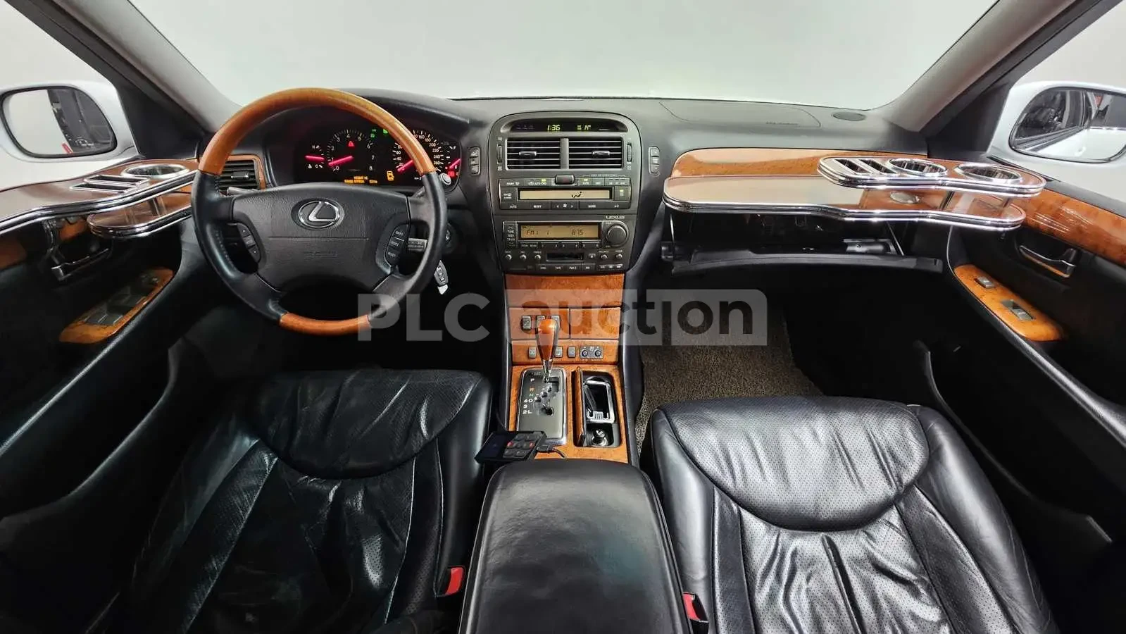 Lexus LS, снимка 7 - Автомобили и джипове - 54207271