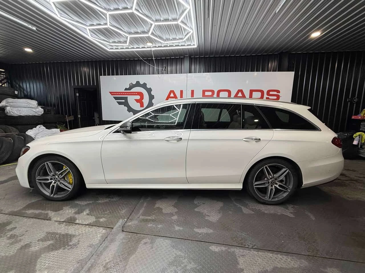 Mercedes-Benz E 400 | 360 | CARFAX | BURMESTER | ПАНОРАМА | , снимка 2 - Автомобили и джипове - 54339487