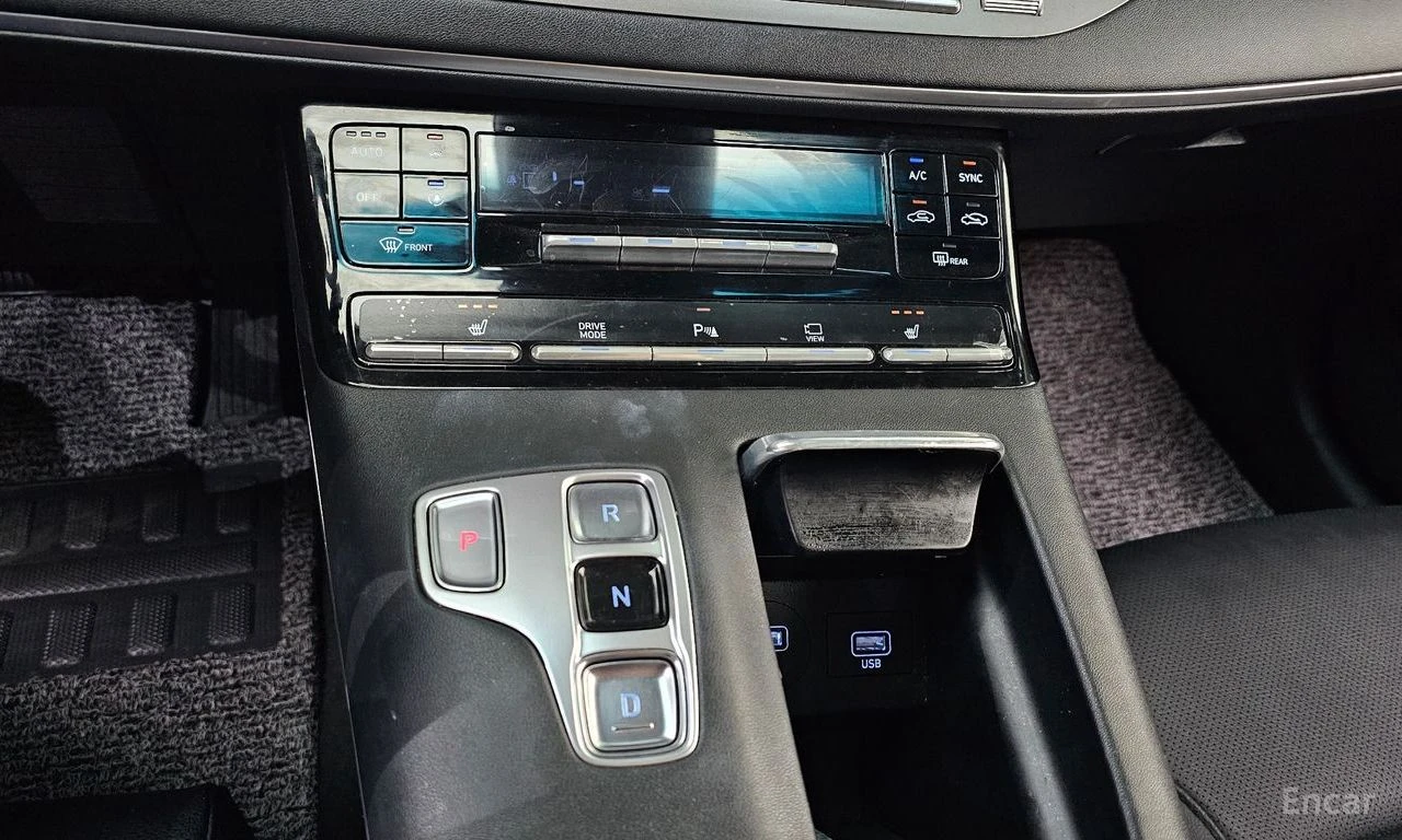 Hyundai Grandeur 3.0* LPI* PREMIUM* ПОДГРЕВ* ОБДУХВАНЕ* 360КАМЕРА* , снимка 10 - Автомобили и джипове - 54575920