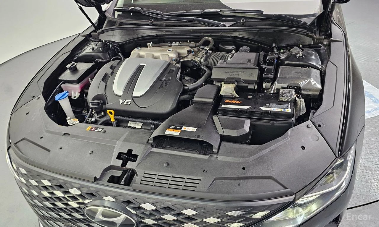 Hyundai Grandeur 3.0* LPI* PREMIUM* ПОДГРЕВ* ОБДУХВАНЕ* 360КАМЕРА* , снимка 17 - Автомобили и джипове - 54575920