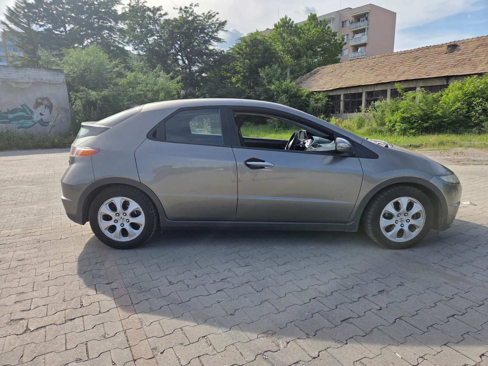 Honda Civic 2.2 CDTI, снимка 5 - Автомобили и джипове - 54940322