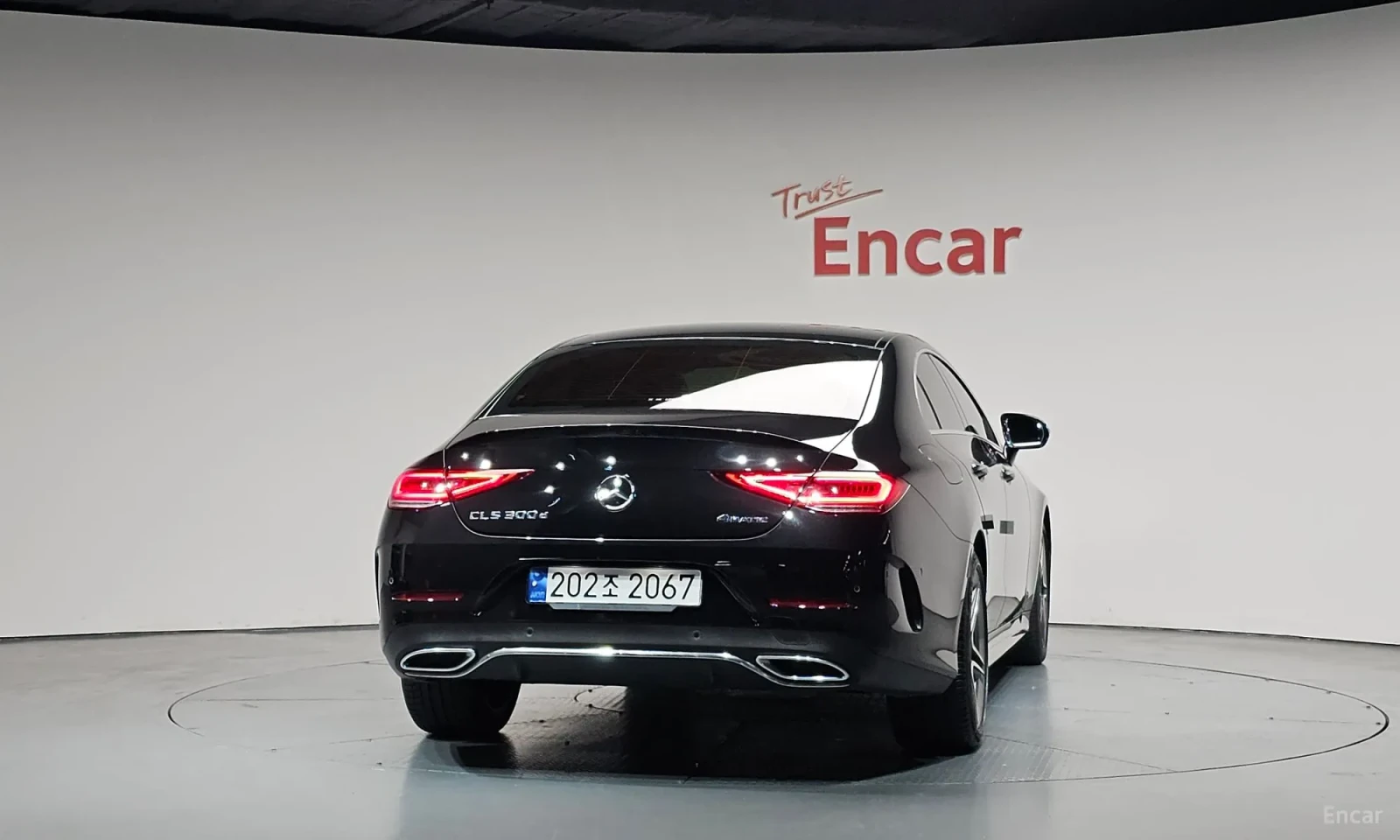 Mercedes-Benz CLS 300 AMG Line, снимка 4 - Автомобили и джипове - 55049028