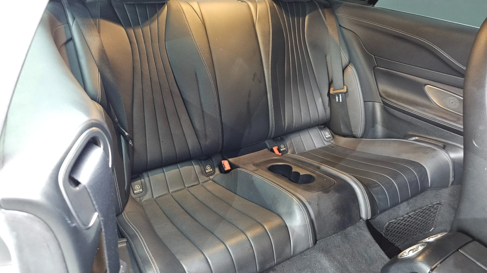 Mercedes-Benz E 400 4MATIC Coupe | HUD | 360  | Burmester, снимка 10 - Автомобили и джипове - 55279193