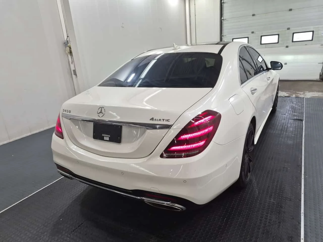 Mercedes-Benz S 450 AMG * BURMESTER * CARFAX * 35K KM * , снимка 3 - Автомобили и джипове - 55658734