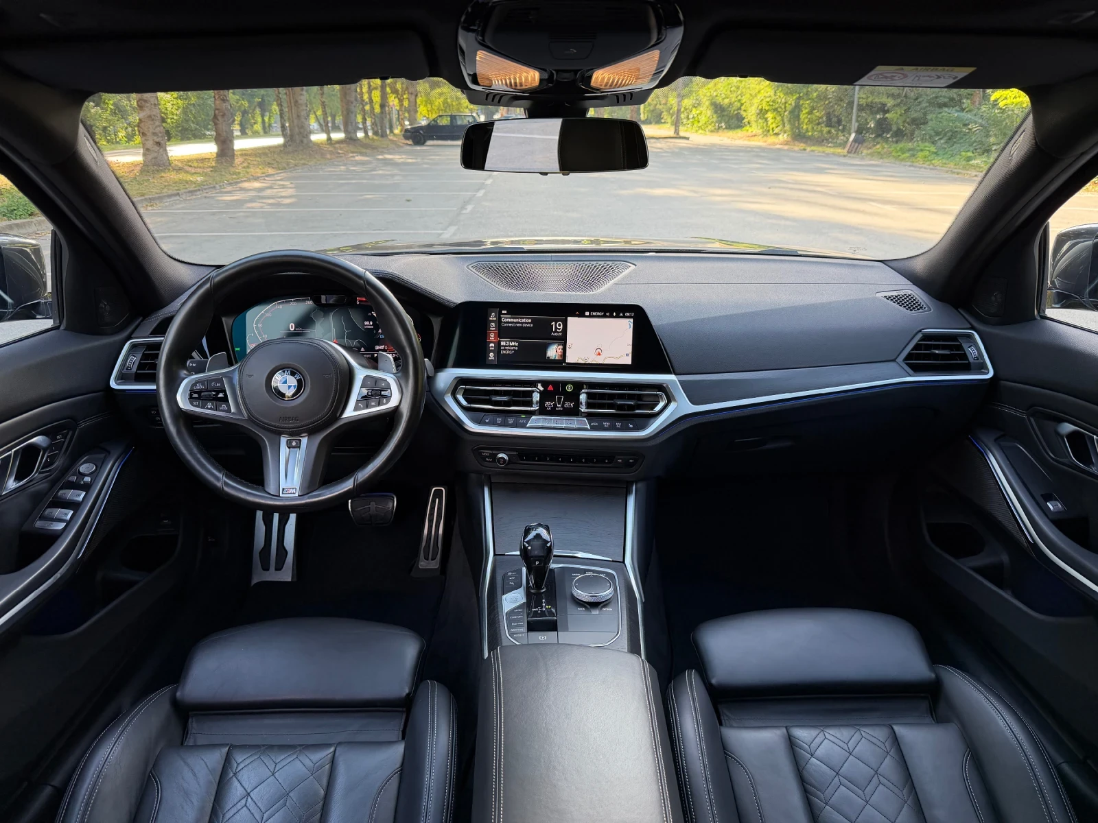 BMW 320 X-drive Individual + Швейцария+ , снимка 10 - Автомобили и джипове - 55726044