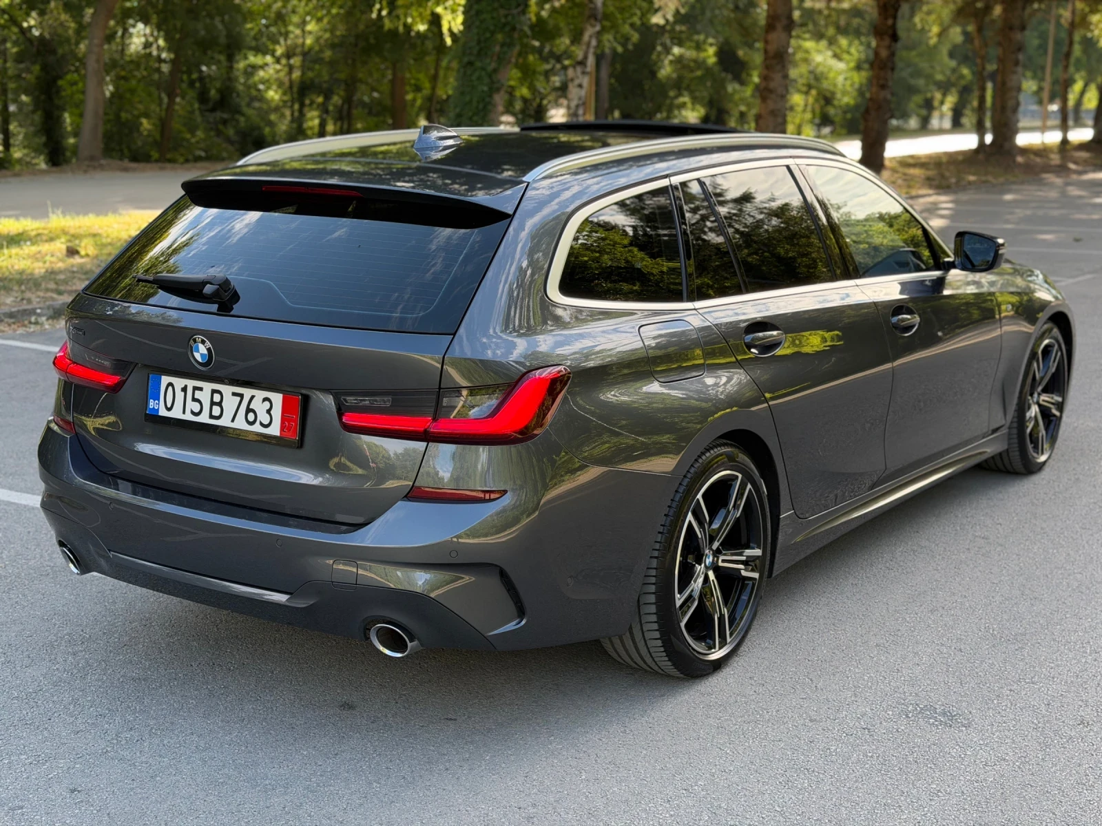 BMW 320 X-drive Individual + Швейцария+ , снимка 6 - Автомобили и джипове - 55726044