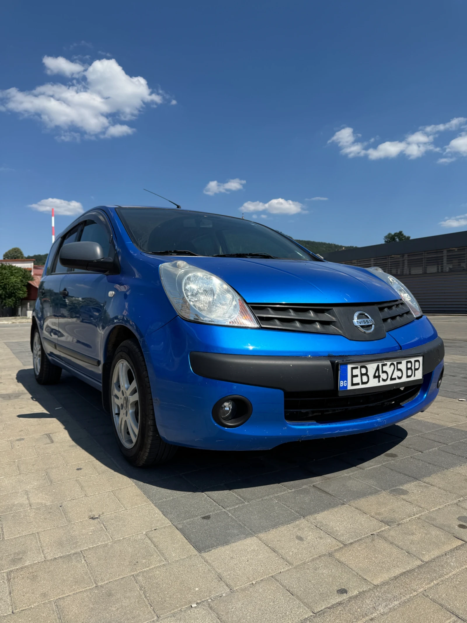 Nissan Note, снимка 9 - Автомобили и джипове - 56073688