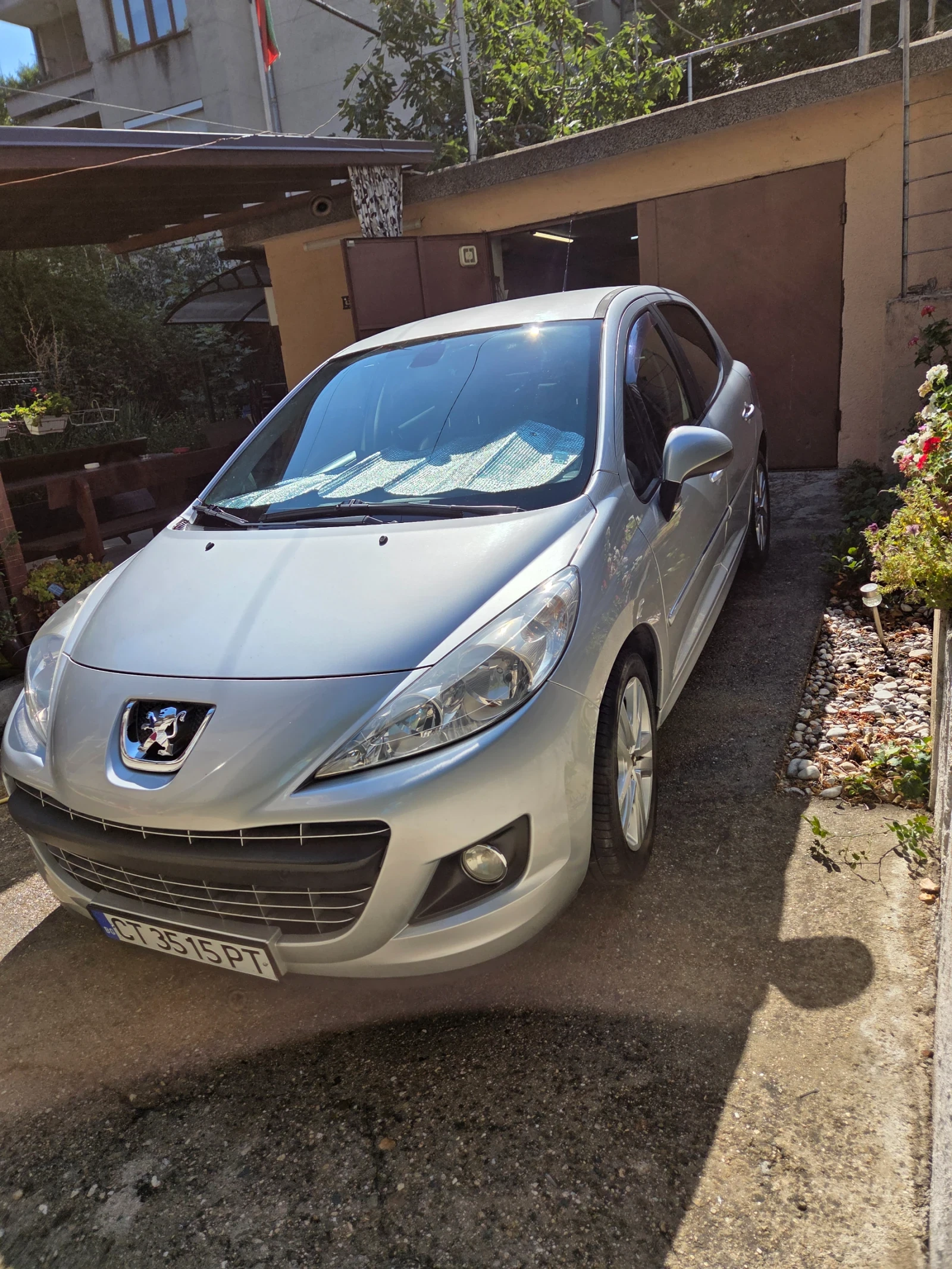 Peugeot 207 1.6 92к.с , снимка 3 - Автомобили и джипове - 56123948