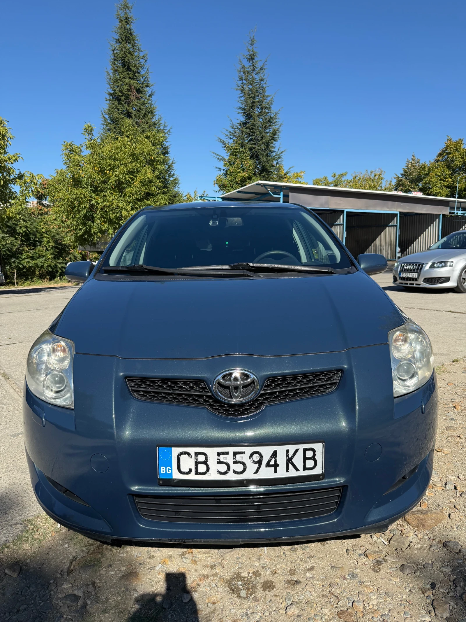 Toyota Auris D4D 126 KEYLESS, снимка 3 - Автомобили и джипове - 56335827