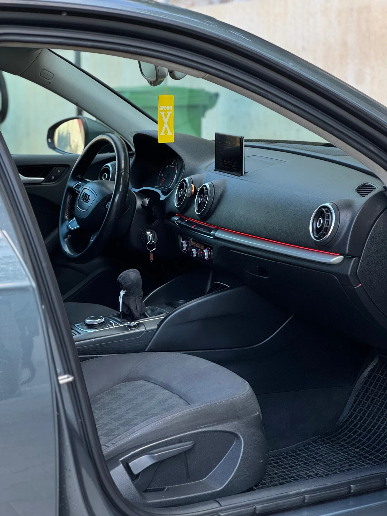 Audi A3 КРАЙНА ЦЕНА, снимка 12 - Автомобили и джипове - 56451728