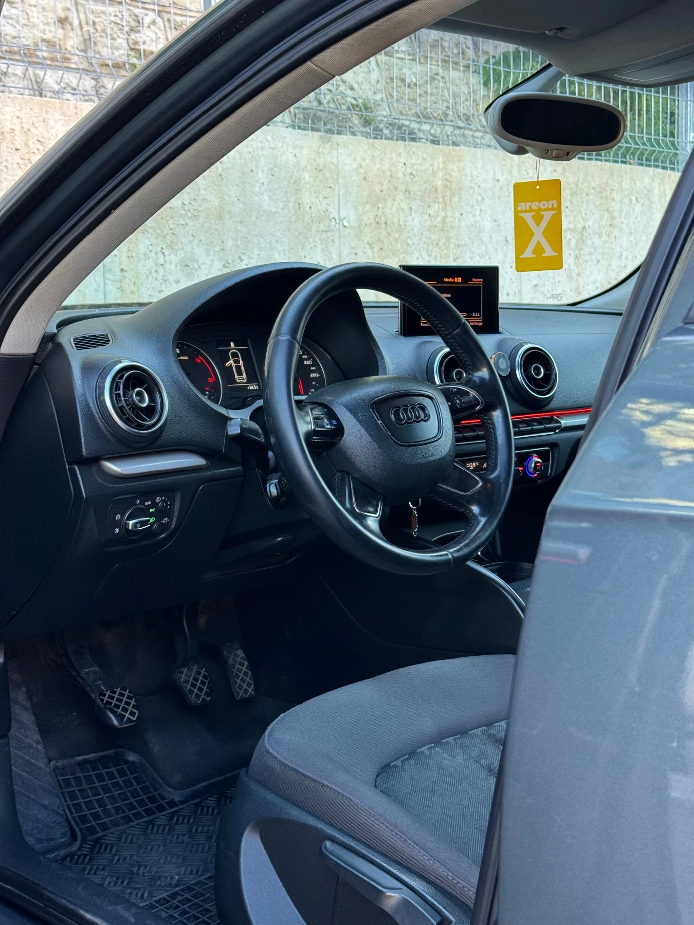 Audi A3 КРАЙНА ЦЕНА, снимка 10 - Автомобили и джипове - 56451728