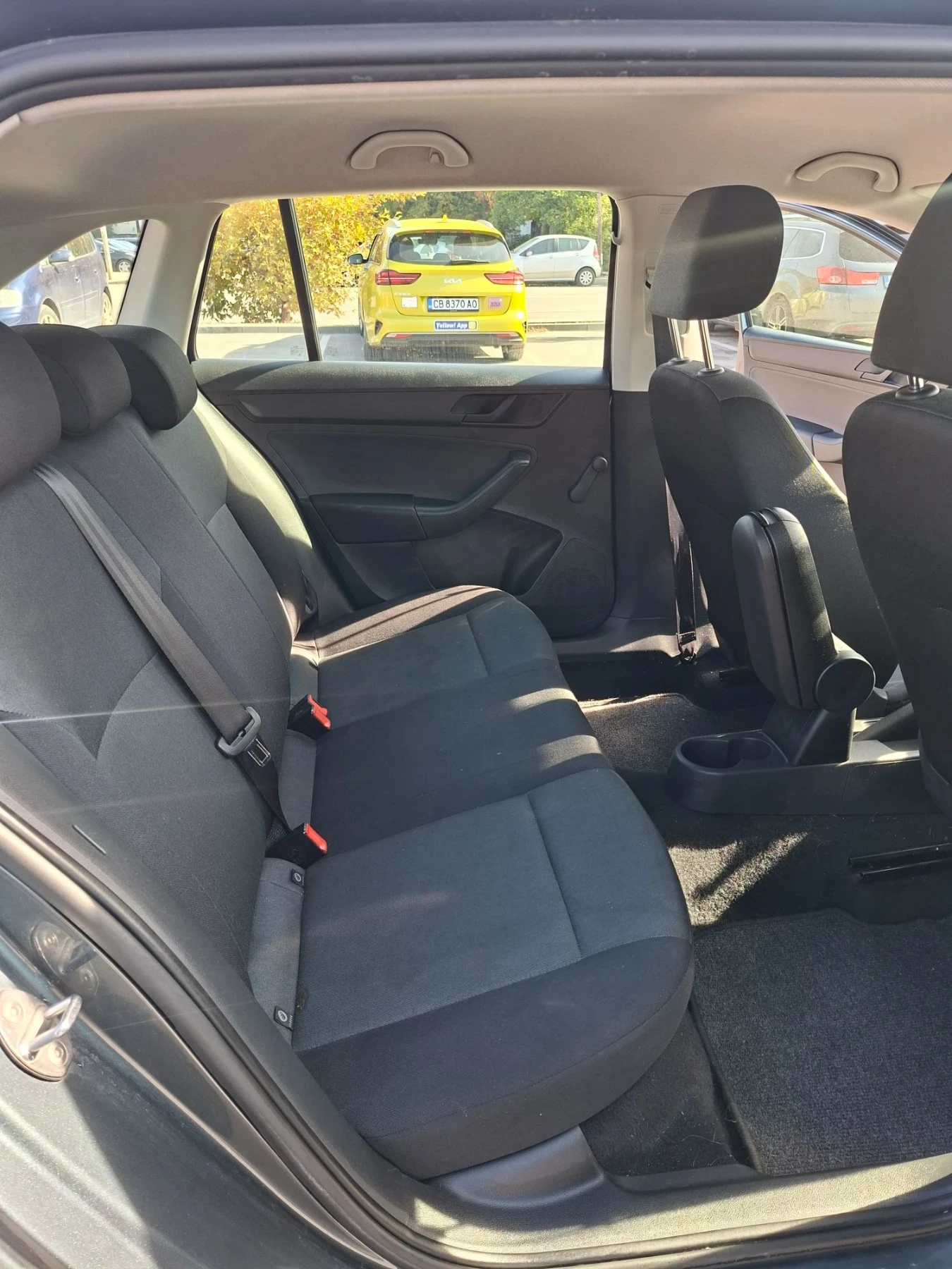 Skoda Rapid, снимка 9 - Автомобили и джипове - 56583303