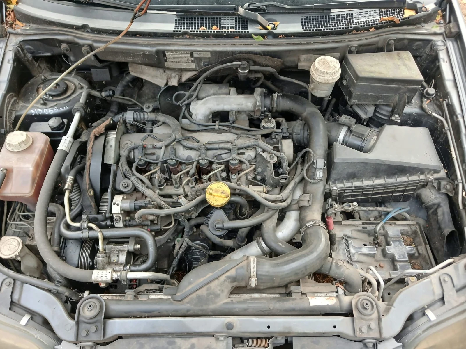 Mitsubishi Space star 1.9 DID, снимка 5 - Автомобили и джипове - 56606137