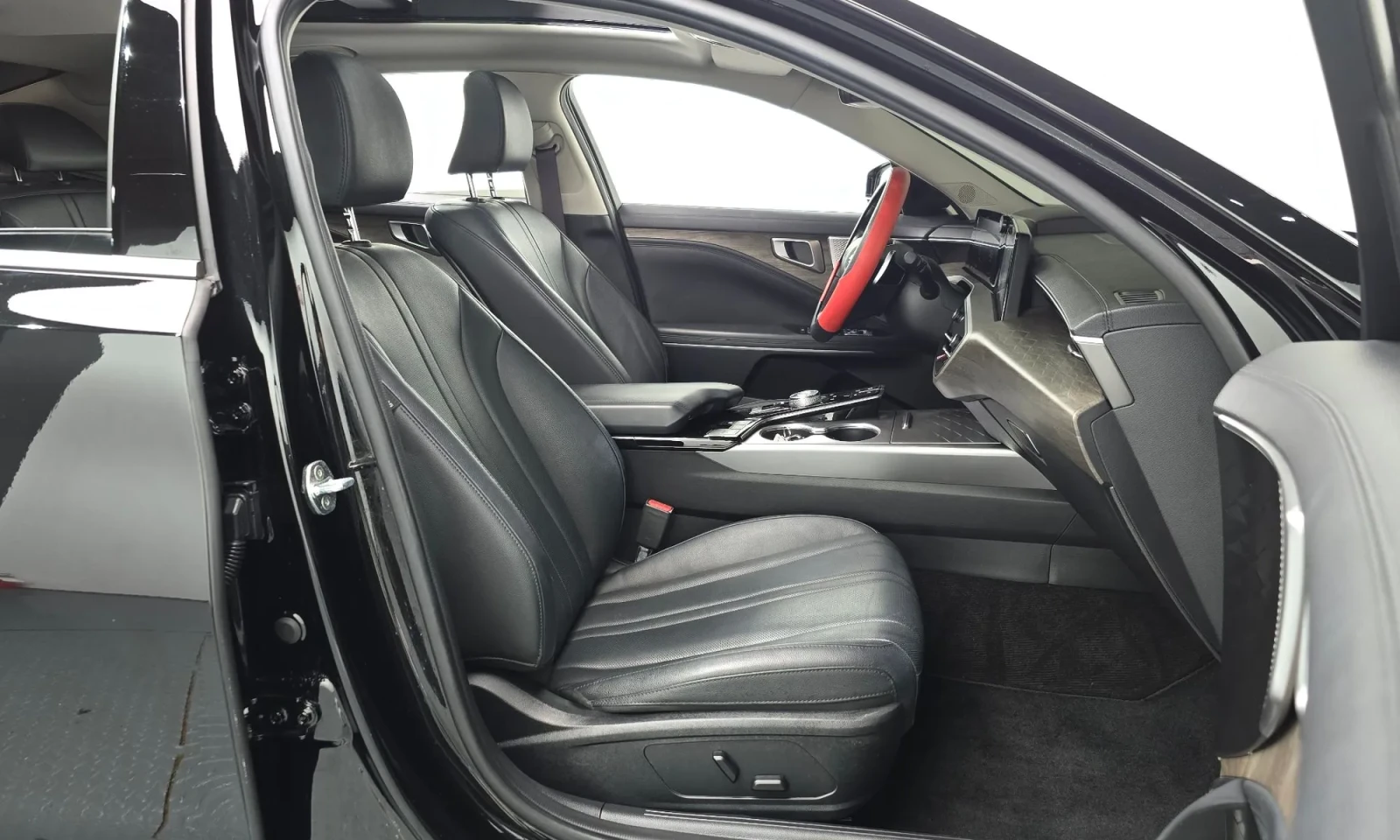 Kia K8, снимка 10 - Автомобили и джипове - 56656477
