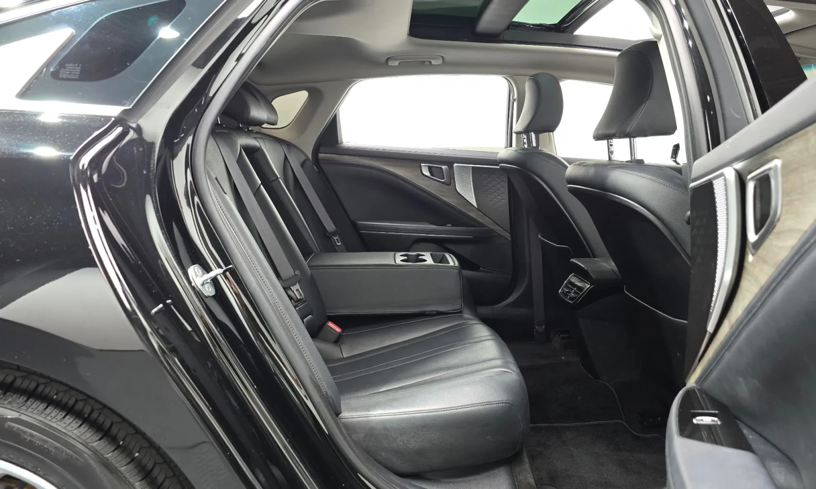 Kia K8, снимка 9 - Автомобили и джипове - 56656477