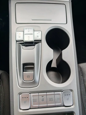 Hyundai Kona 64kWh Trend LED KRELL термопомпа, снимка 15