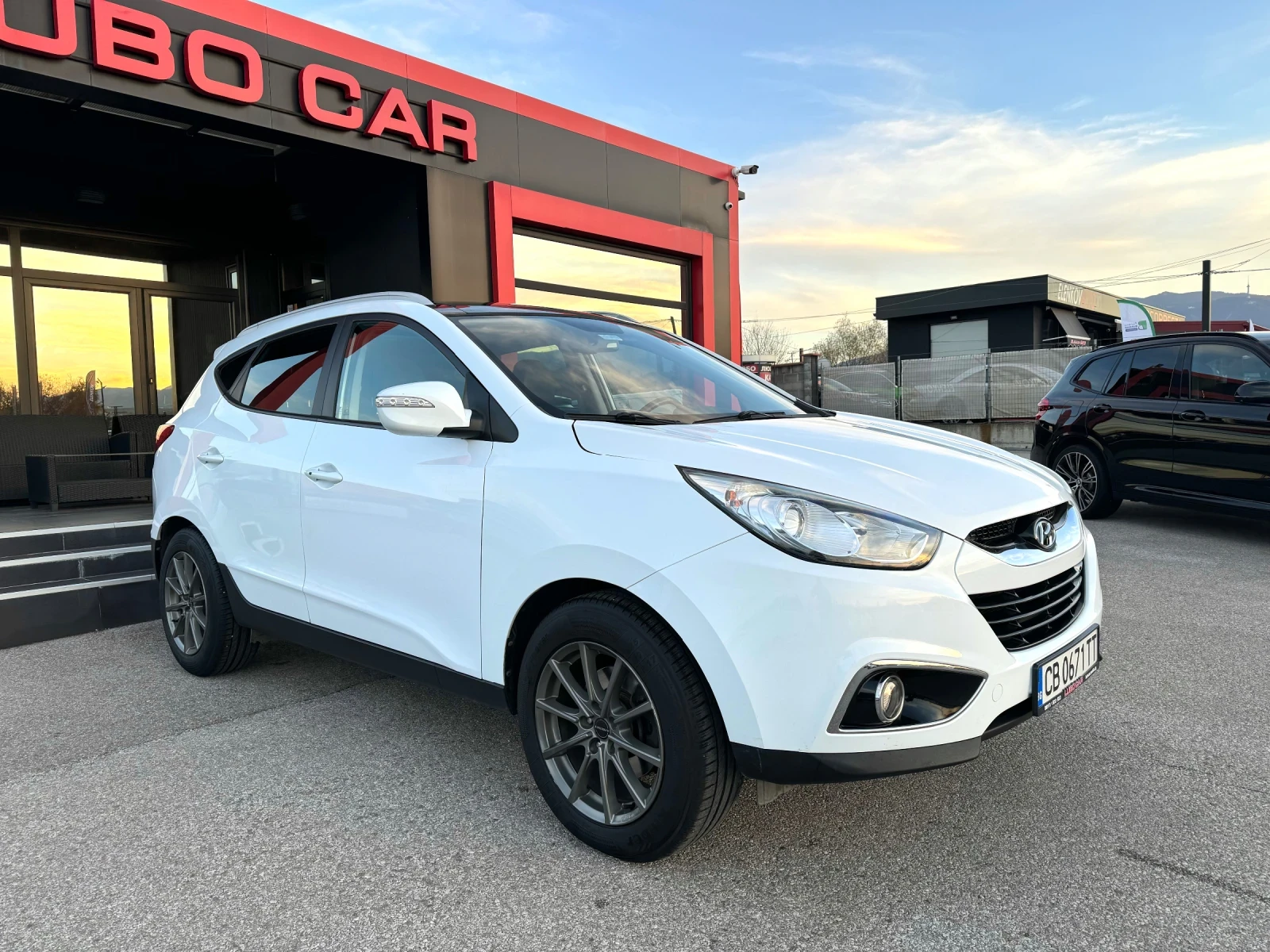 Hyundai IX35 2.0i-ГАЗ-AUT-NAVI-CAMERA-KEYLESS-ПАНОРАМА-ПОДГРЕВ - изображение 7