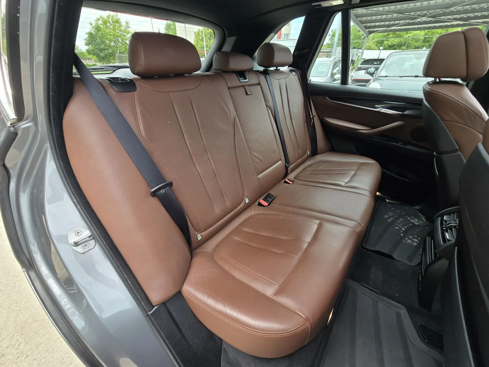 BMW X5 3.0d - 258к.с. - X-Drive - Head Up M-Pack Панорама, снимка 14 - Автомобили и джипове - 52654525