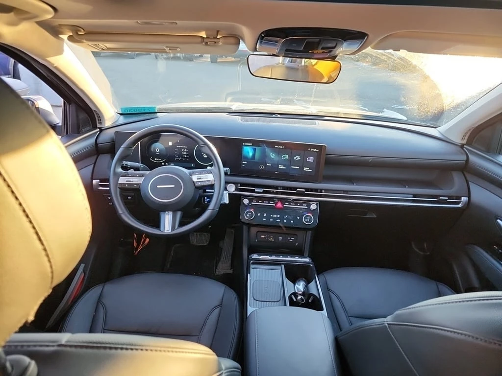 Hyundai Tucson * PREFERRED * CARFAX * ФИНАНСИРАНЕ - изображение 10