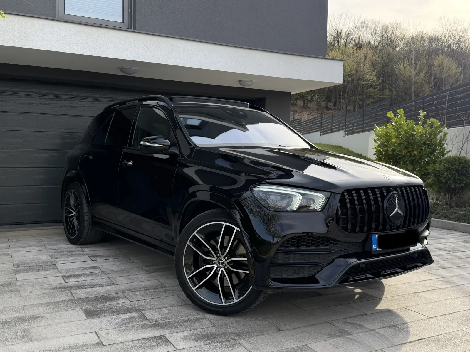 Mercedes-Benz GLE 580 AMG / 40 000�� / BURMESTER / PANO / HUD ������ | Mobile.bg � ����������� 2