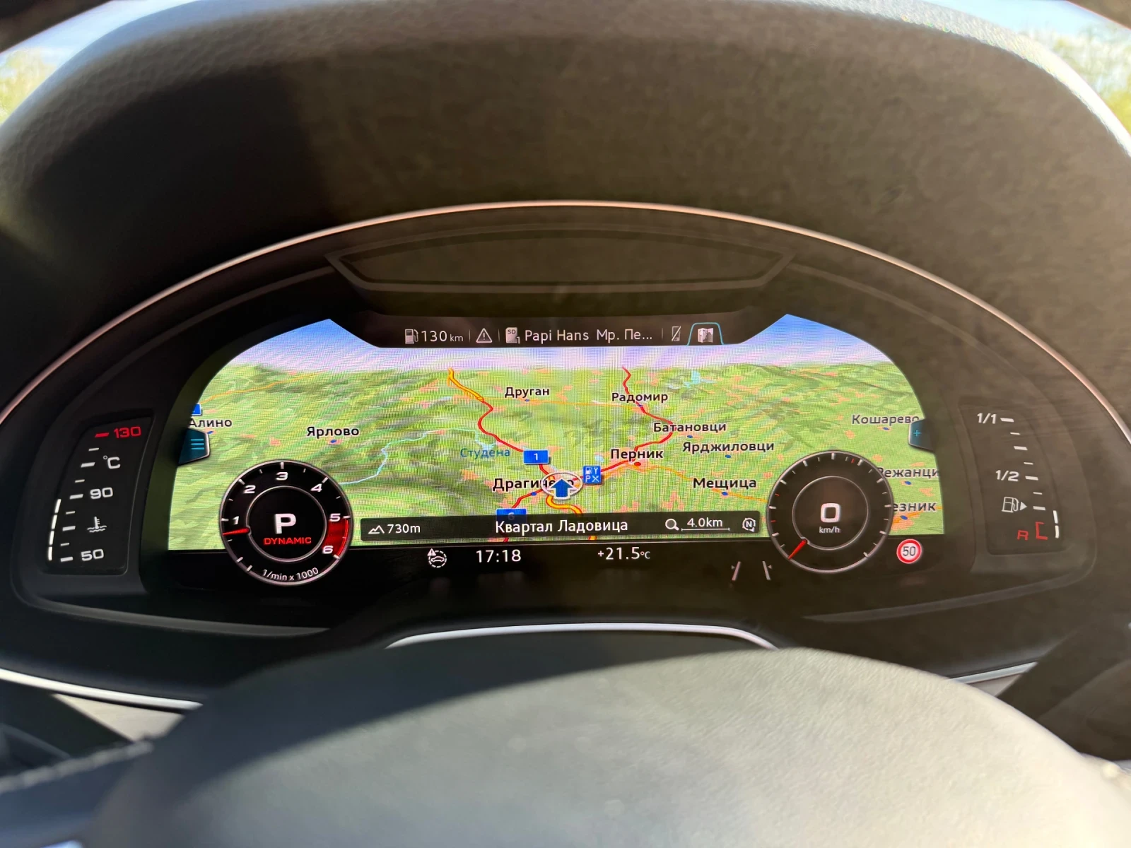 Audi SQ7 4.0* V8* 435hp* Panorama* ACC* 360* BOSE* , снимка 12 - Автомобили и джипове - 54360382