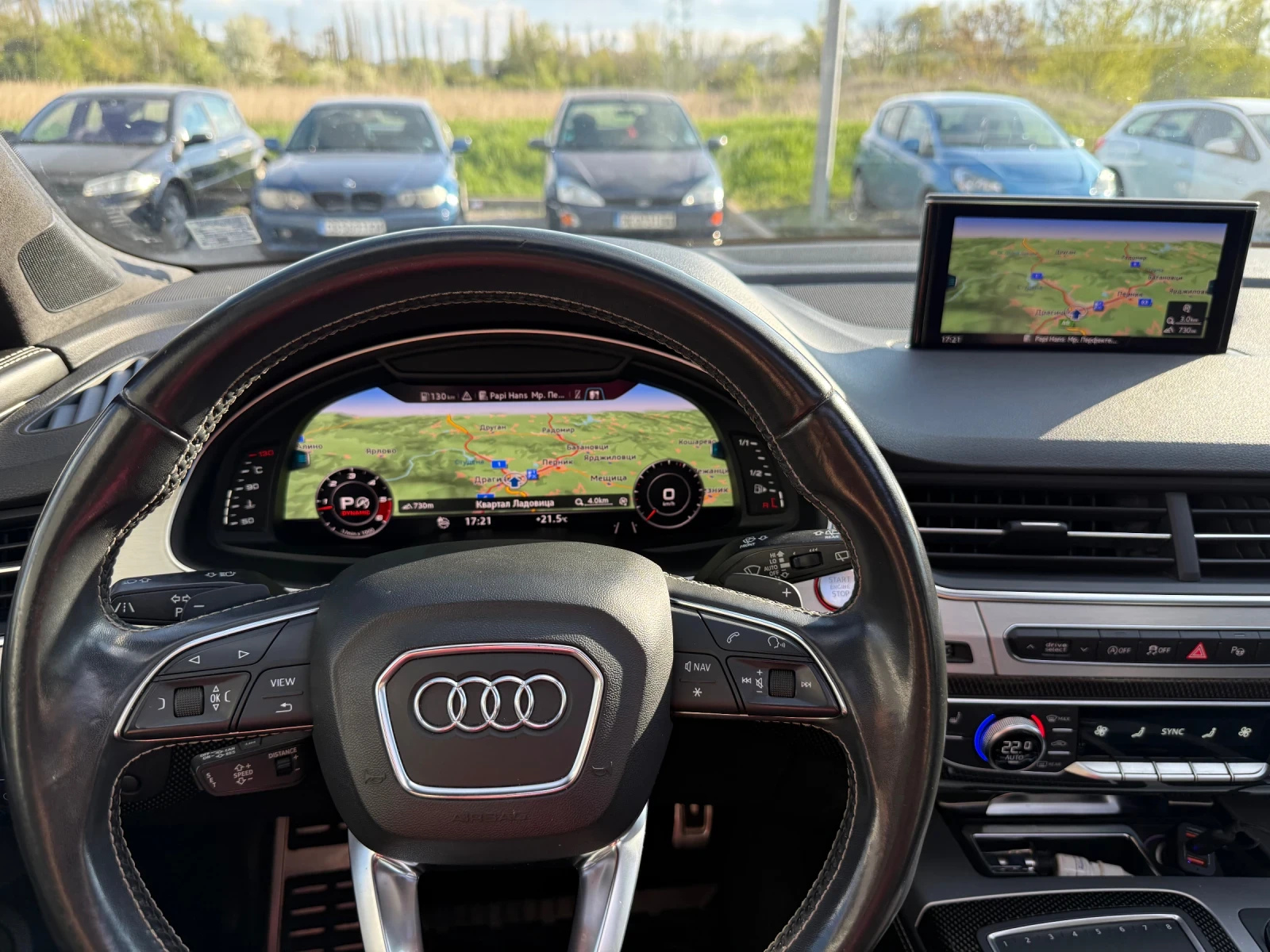 Audi SQ7 4.0* V8* 435hp* Panorama* ACC* 360* BOSE* , снимка 9 - Автомобили и джипове - 54360382