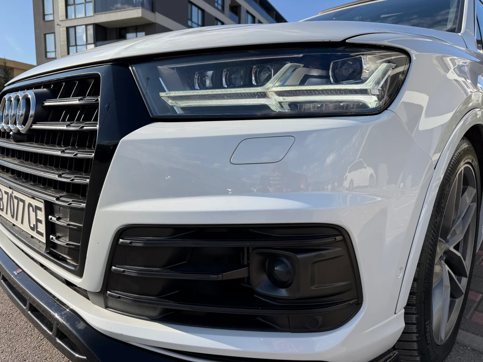 Audi SQ7 4.0* V8* 435hp* Panorama* ACC* 360* BOSE* , снимка 16 - Автомобили и джипове - 54360382
