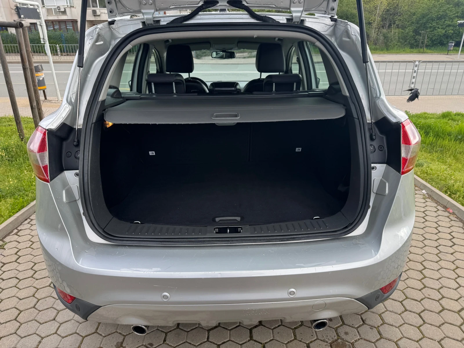 Ford Kuga 2.0TDCi/AVTOMAT/4x4, снимка 6 - Автомобили и джипове - 54373802