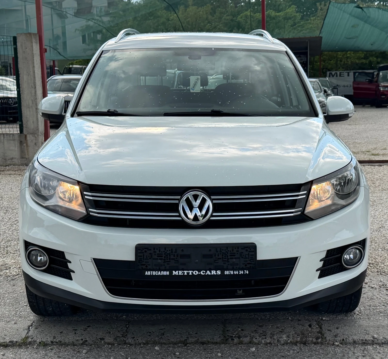 VW Tiguan 2.0TDI* 4x4* АВТОМАТ, снимка 17 - Автомобили и джипове - 54671964
