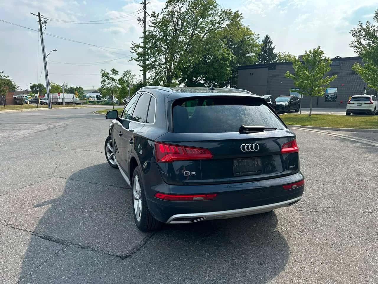 Audi Q5 * Progressiv * CARFAX * ОПЦИЯ ЗА ФИНАНСИРАНЕ , снимка 10 - Автомобили и джипове - 55355483