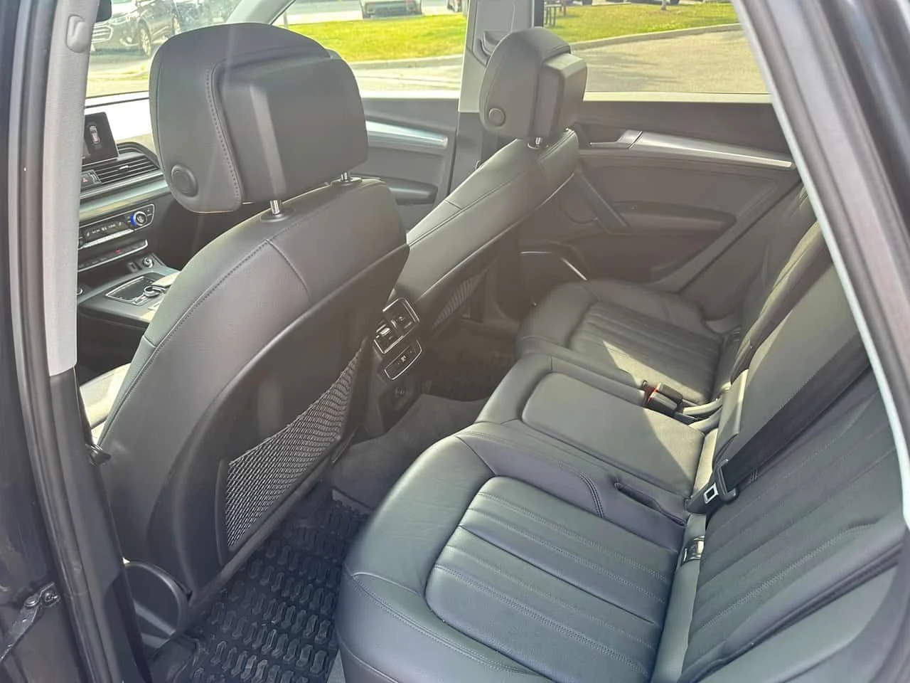 Audi Q5 * Progressiv * CARFAX * ОПЦИЯ ЗА ФИНАНСИРАНЕ , снимка 15 - Автомобили и джипове - 55355483