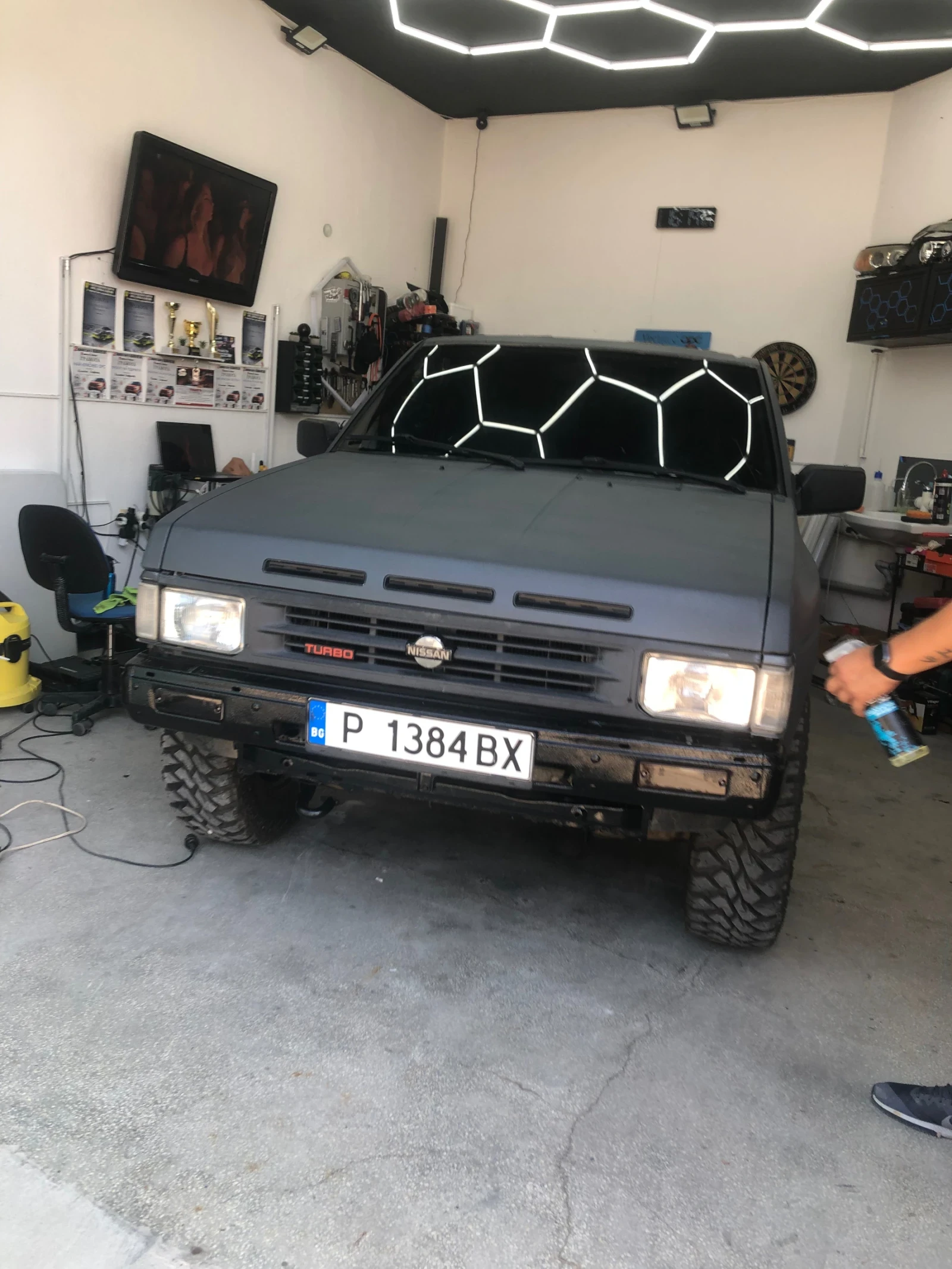 Nissan Terrano 2.7 TURBO, снимка 9 - Автомобили и джипове - 55767682