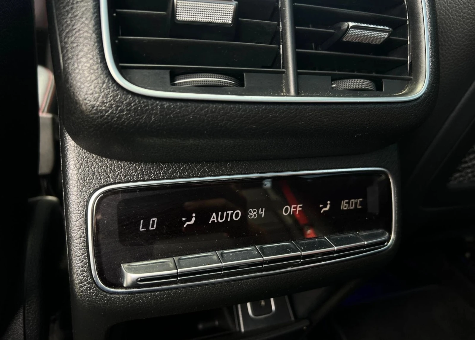 Mercedes-Benz GLE 53 4MATIC + AMG MHEV, снимка 8 - Автомобили и джипове - 55920560