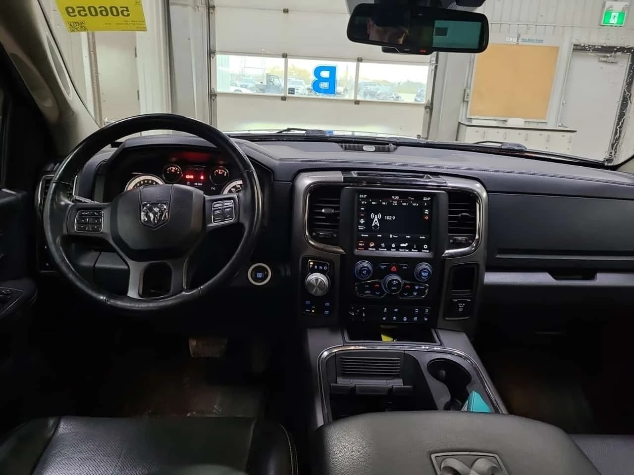 Dodge RAM 1500 * SPORT CREW CAB SHORT BED * ��������� * ������� * | Mobile.bg � ����������� 11