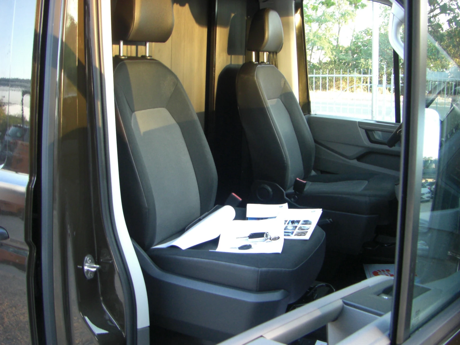 VW Crafter 2.0TDI NAVI CAMERA DISTANS EURO 6D | Mobile.bg � ����������� 13