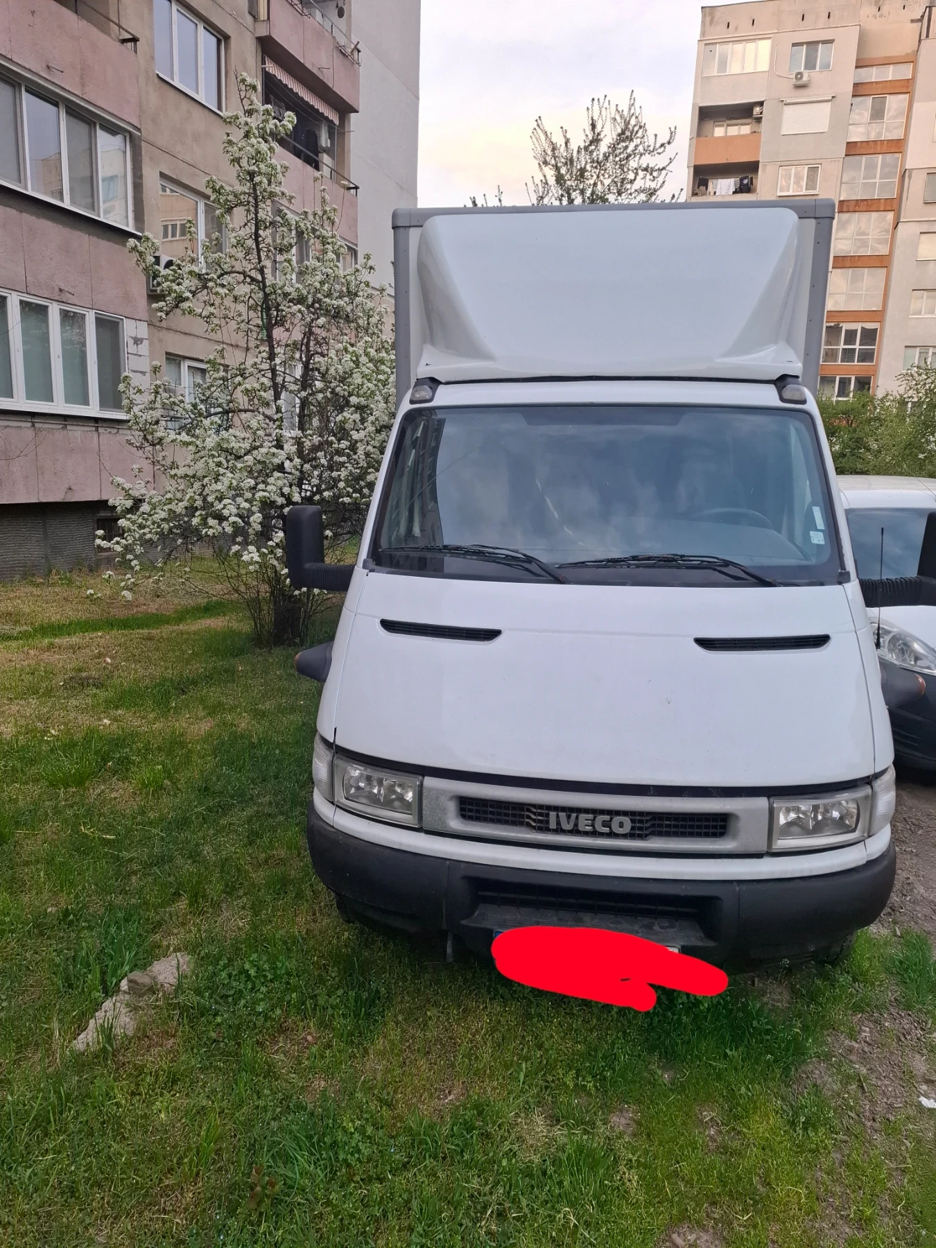 Iveco Daily, снимка 5 - Камиони - 54225626