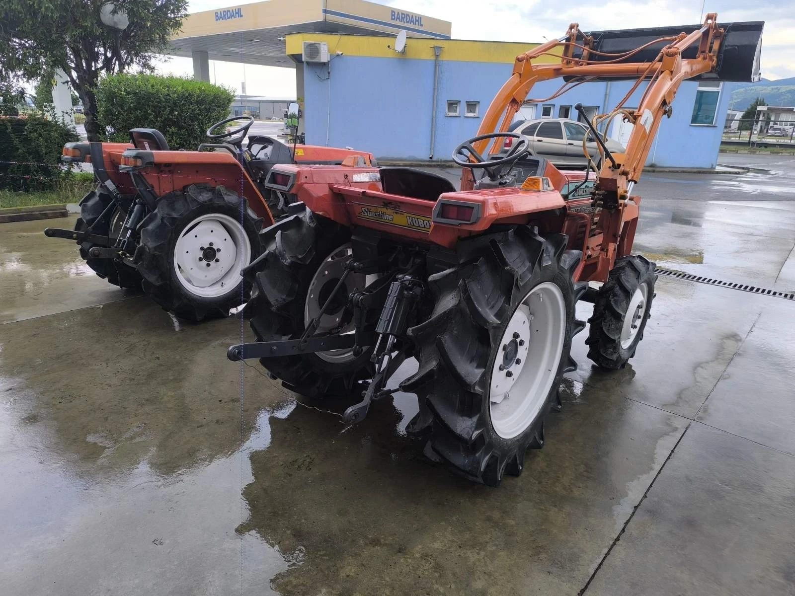 Трактор Kubota, снимка 7 - Селскостопанска техника - 54879755