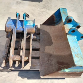 Багер Hitachi EX33U * НАЛИЧЕН * 1 ЩИПКА + 2 КОФИ , снимка 13