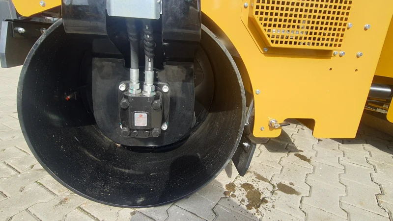 Валяк Друга марка BAUTRAX DR30, снимка 8 - Индустриална техника - 52007065